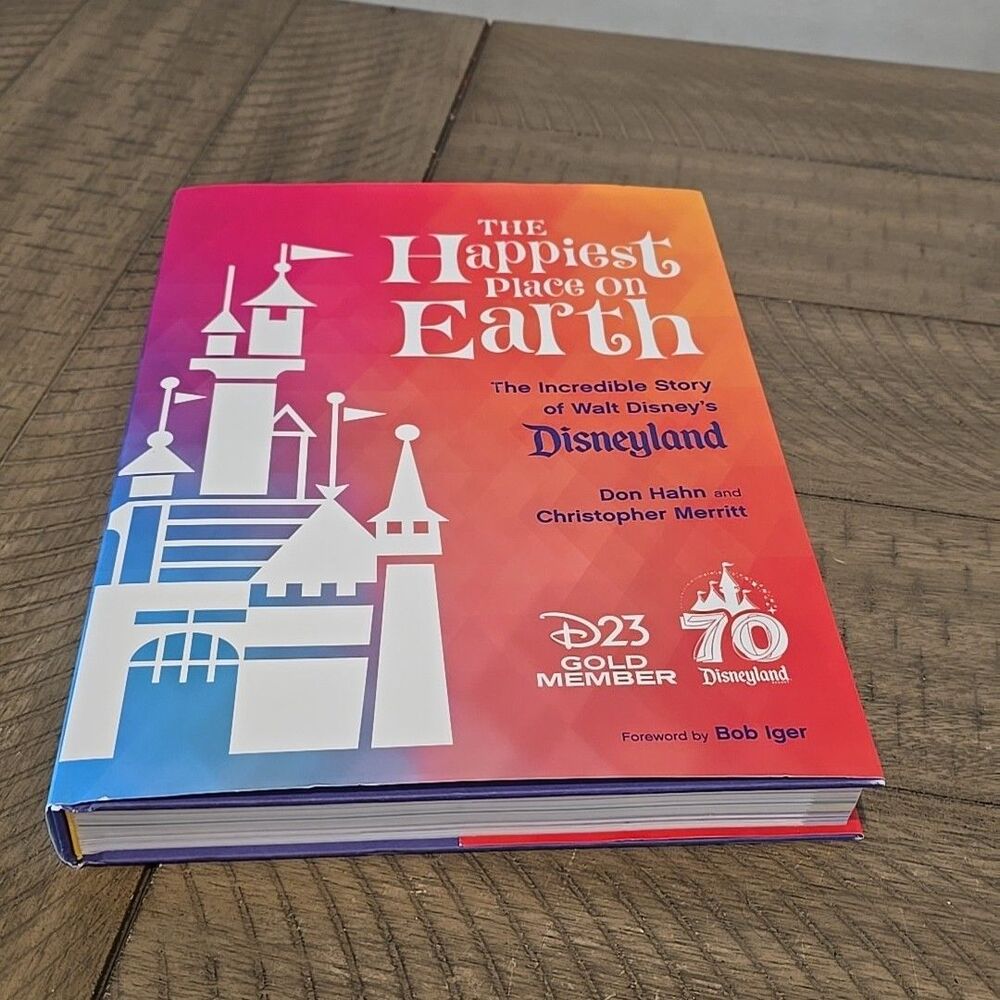 Disney D23 Gold Member Exclusive Book The Happiest Place on Earth *READ*